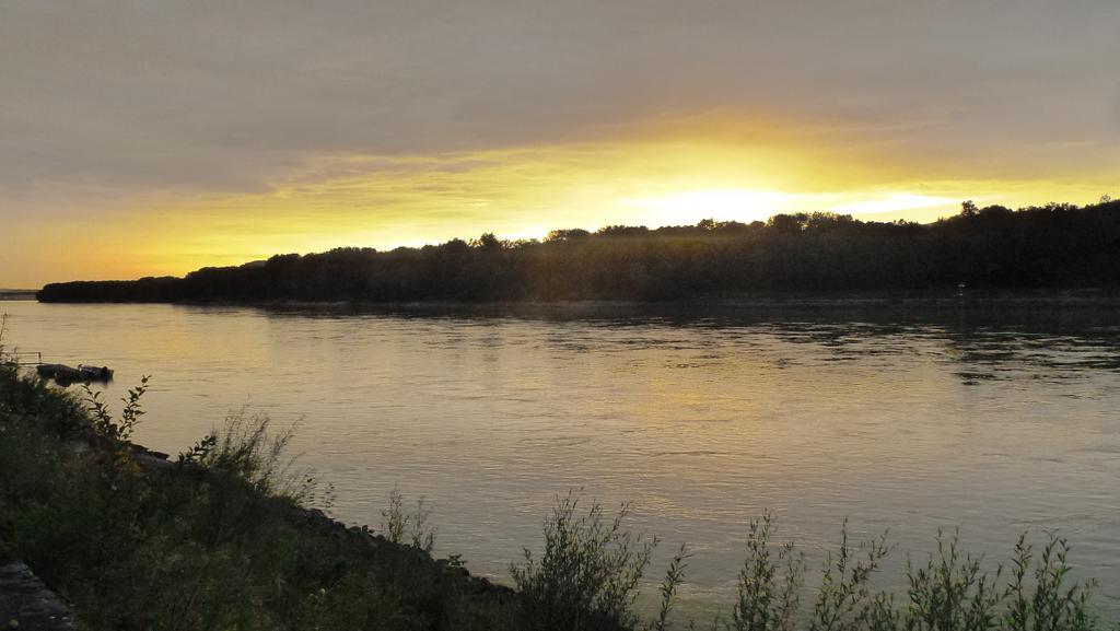 Gasthof-Camping Stumpfer Hotel Schönbühel an der Donau Buitenkant foto