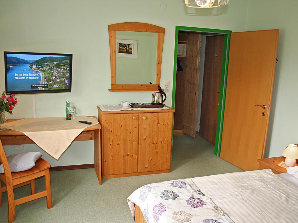 Gasthof-Camping Stumpfer Hotel Schönbühel an der Donau Kamer foto